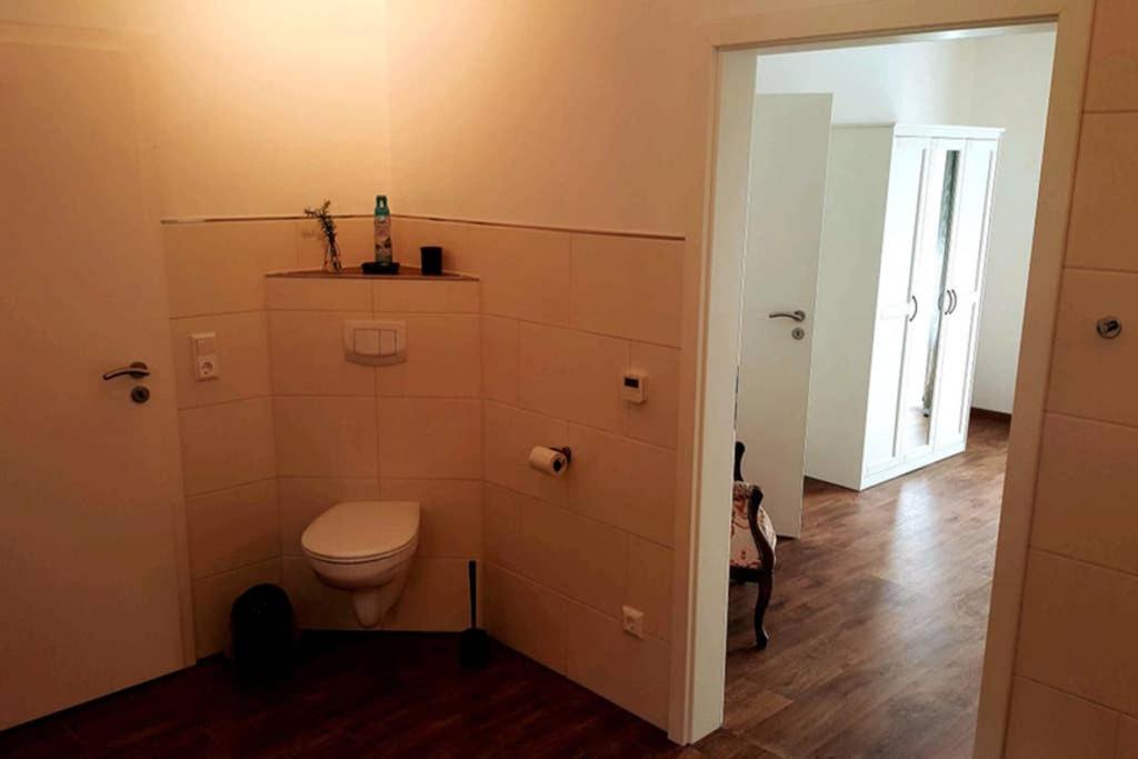 Klein-tjücher-grashaus 4 Apartment Upgant-Schott